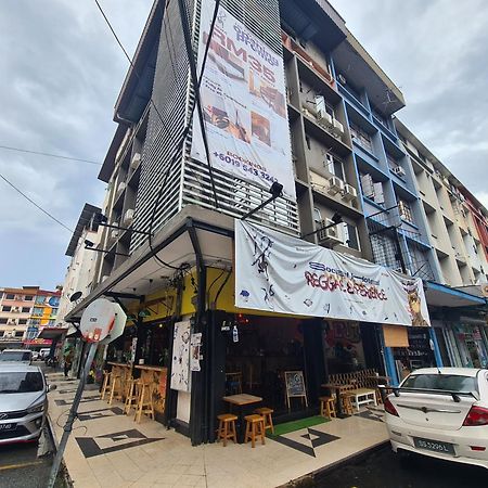 H2 Worldpackers , The Social Hotel Кота-Кинабалу Экстерьер фото