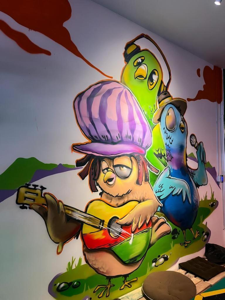 H2 Worldpackers , The Social Hotel Кота-Кинабалу Экстерьер фото