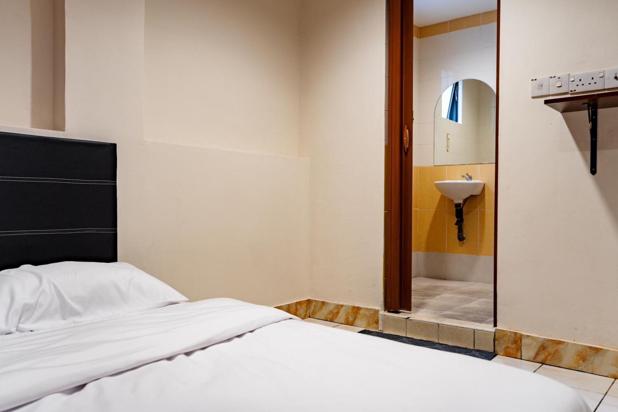 H2 Worldpackers , The Social Hotel Кота-Кинабалу Экстерьер фото